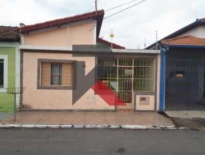 Casa para Venda, em Cachoeira Paulista, bairro Margem Esquerda, 4 dormitórios, 3 banheiros, 1 suíte